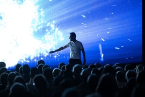How to host a convention with magic?
