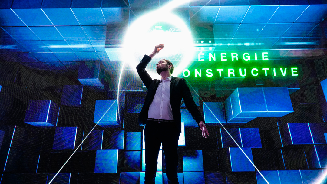 The impact of digital magic on engagement and message recall at a business event